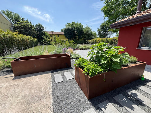 vasche in corten per la creazione di orti e spazi particolari, delineare gli spazi esterni