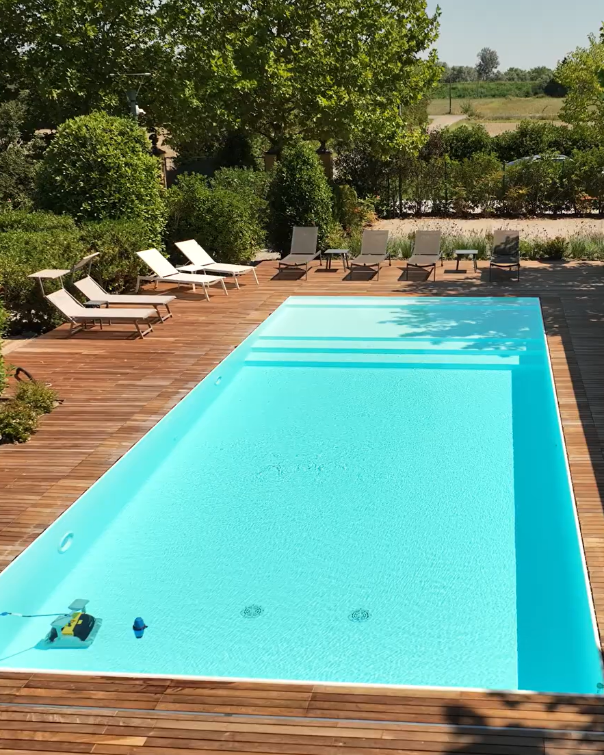 Piscina moderna e di design Zavatti Piscine