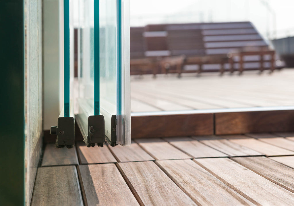 dettaglio vetrate per pergole da esterno